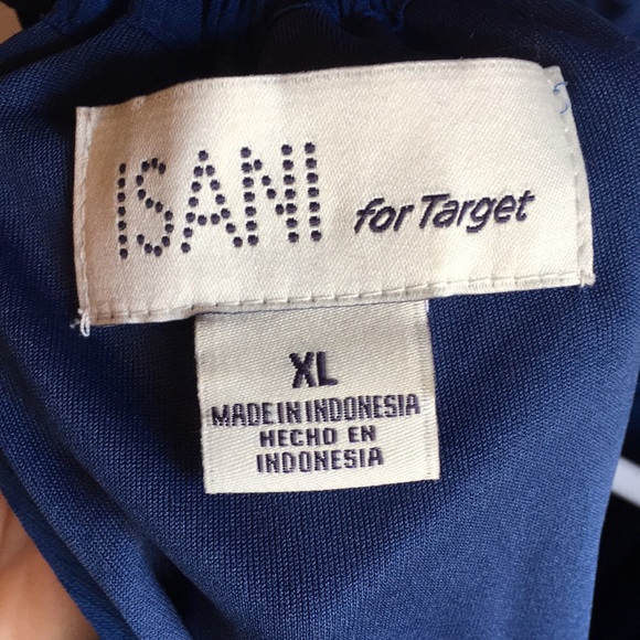 Isani from Target XL blouse - Picture 4 of 6